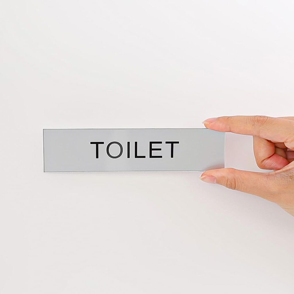 トイレのプレート
